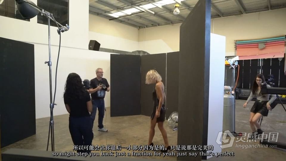 摄影师Peter Coulson与Shay为服装品牌Essua商业时装拍摄教程 中英字幕  灵感中国网 www.lingganchina.com